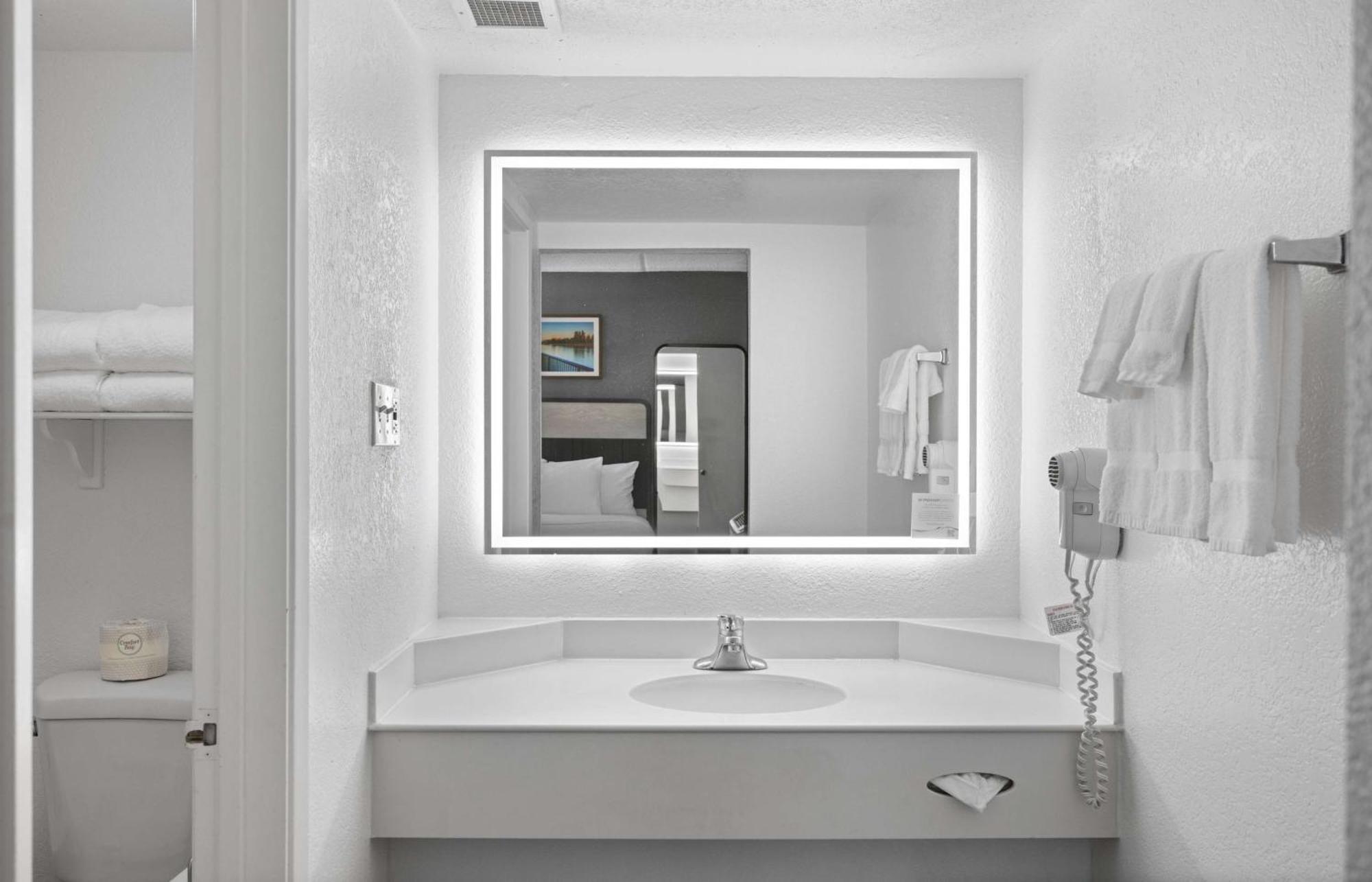 La Quinta Inn By Wyndham Stockton Esterno foto