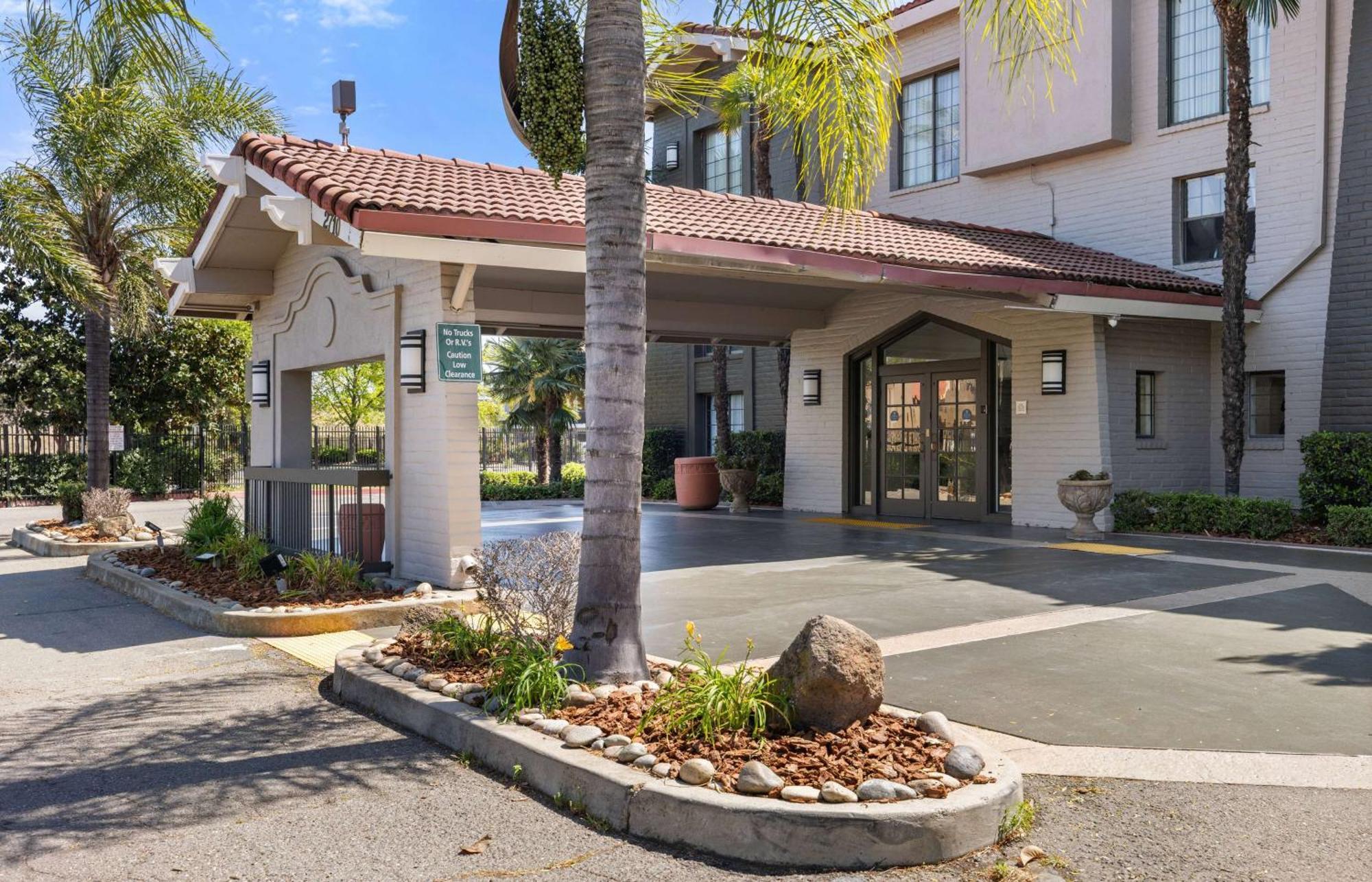 La Quinta Inn By Wyndham Stockton Esterno foto